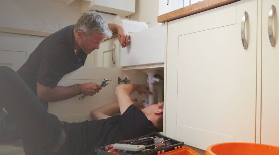 Professional Water Damage Mitigation services in Galesburg, IL